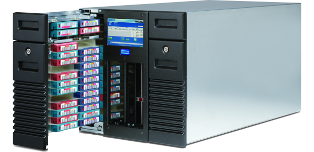 Ленточный накопитель кассетами.