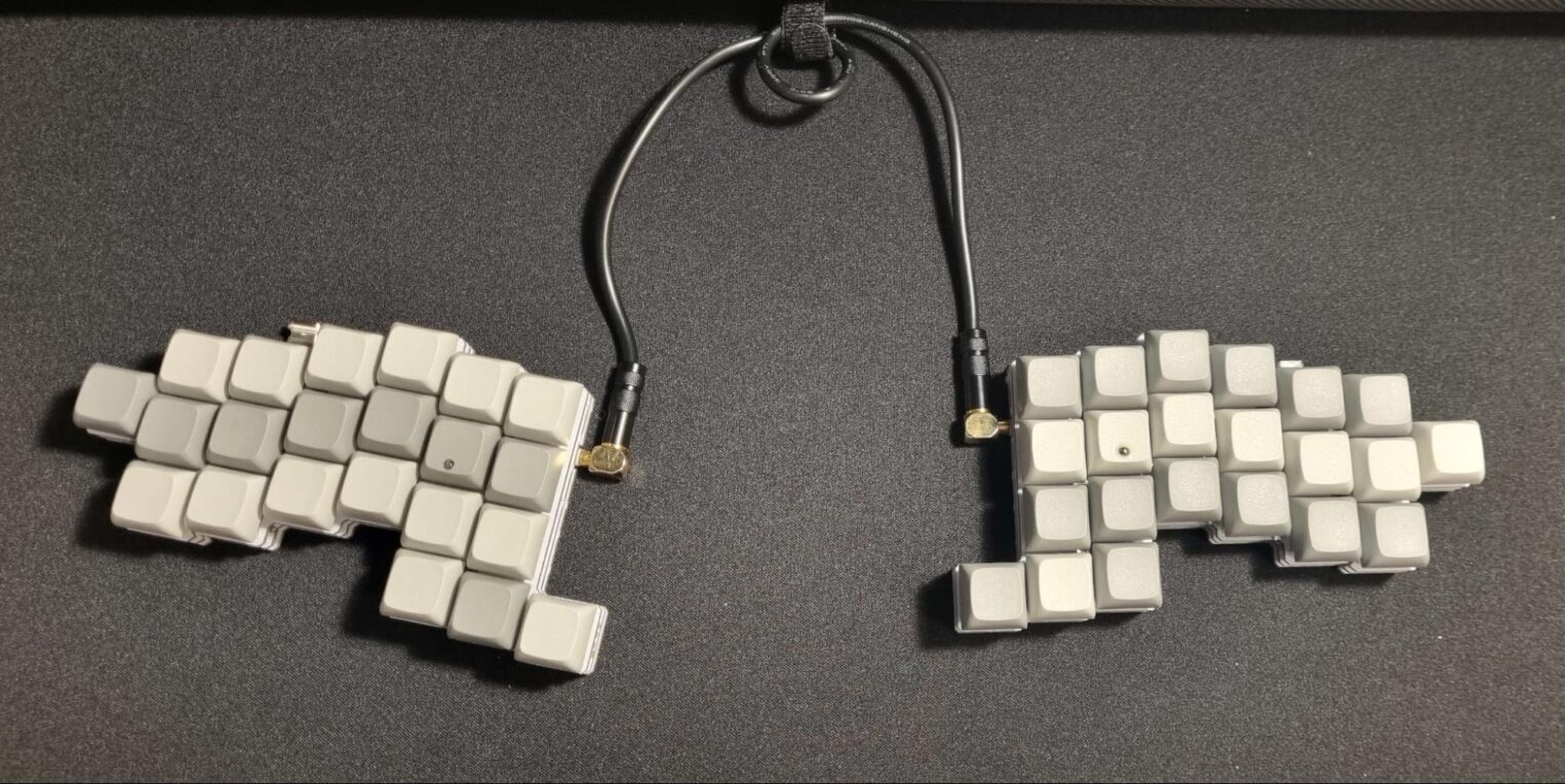 Ортолинейная сплит-клавиатура Jian.