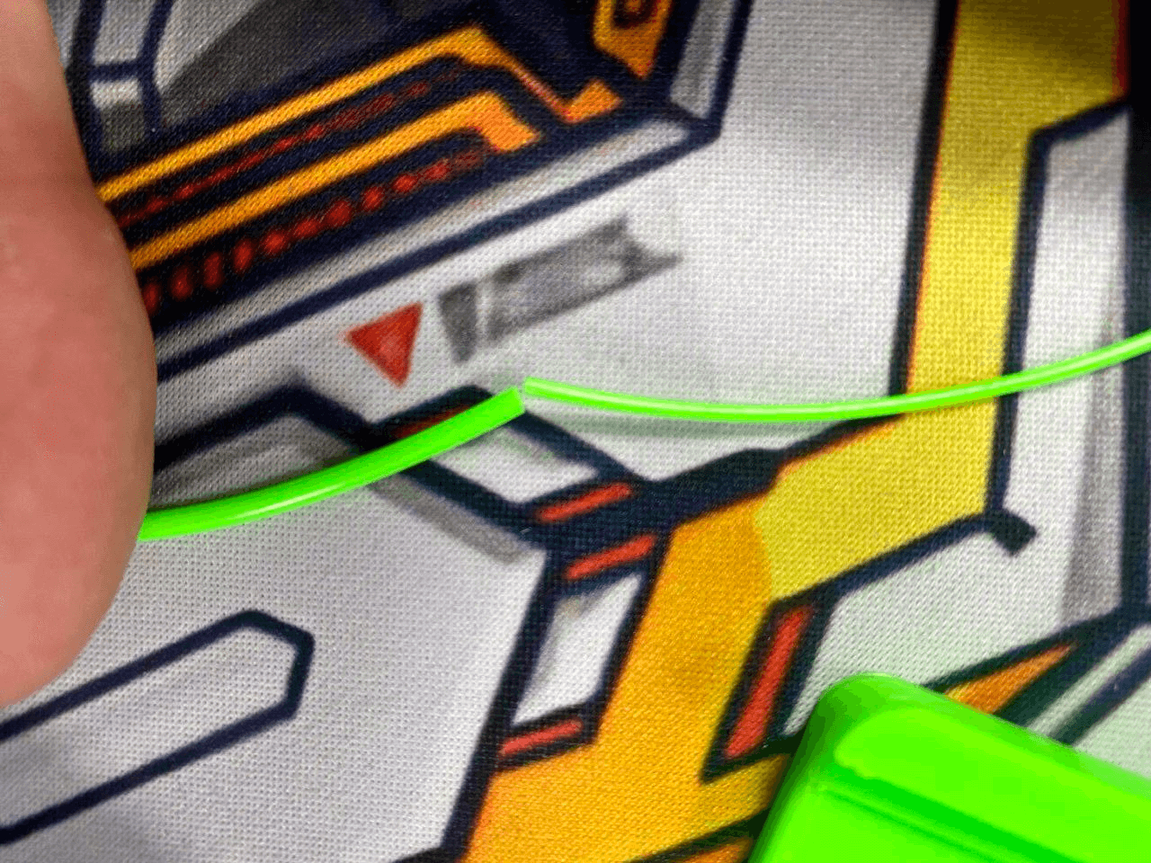 Демонстрация разной толщины филамента из одной катушки.