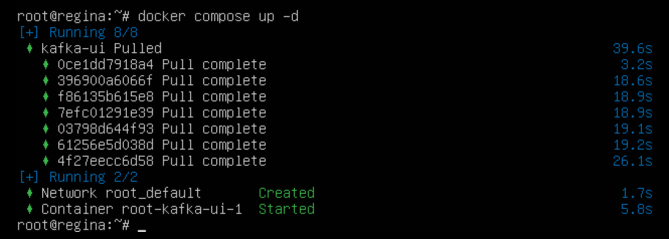 Выполнение команды docker compose up -d.