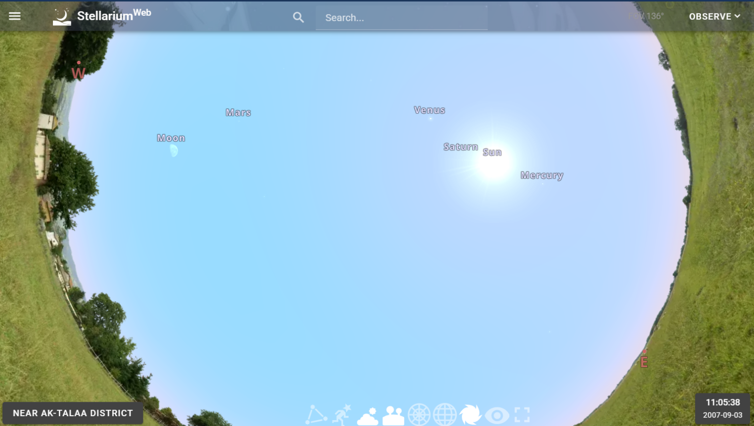 Интерфейс веб-планетария «Stellarium Web» с дневным видом неба.